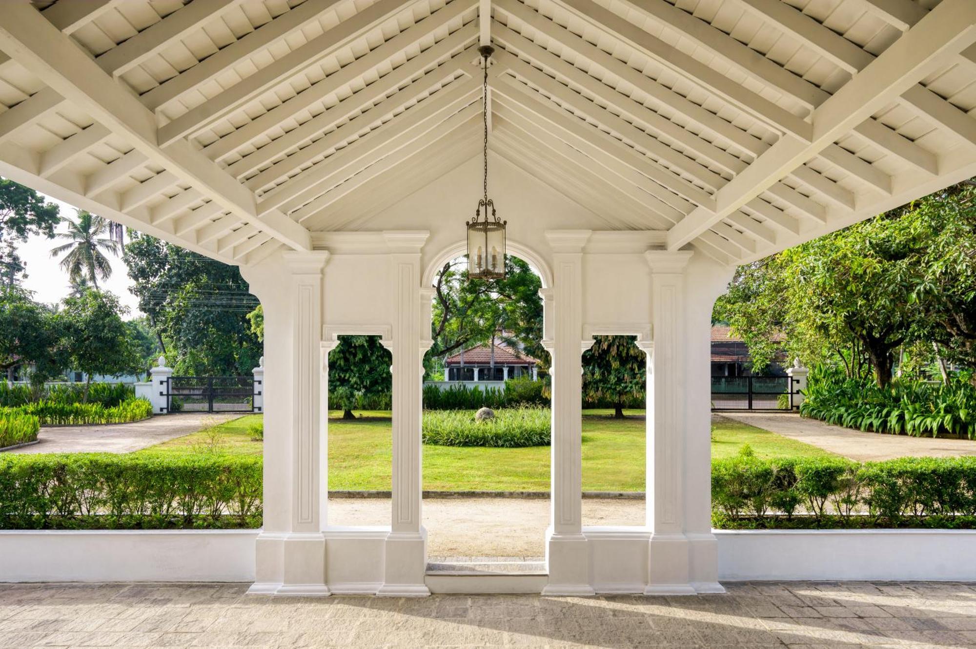 Uga Riva - Negombo Hotel Exterior photo
